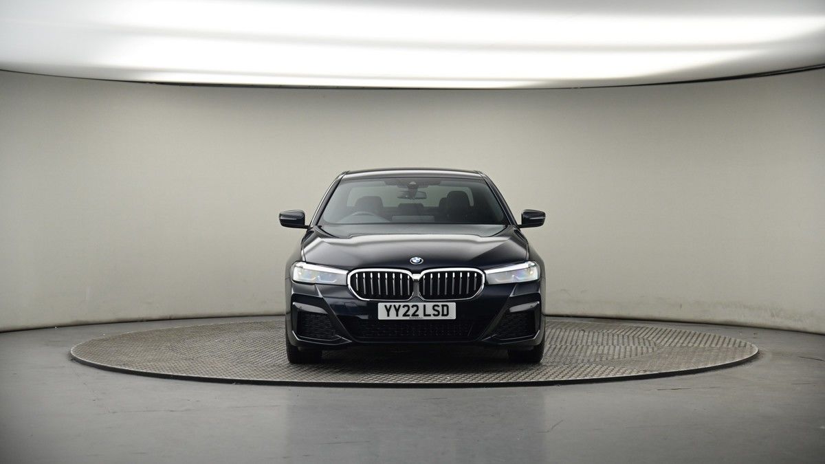 BMW 5 Series Image 18