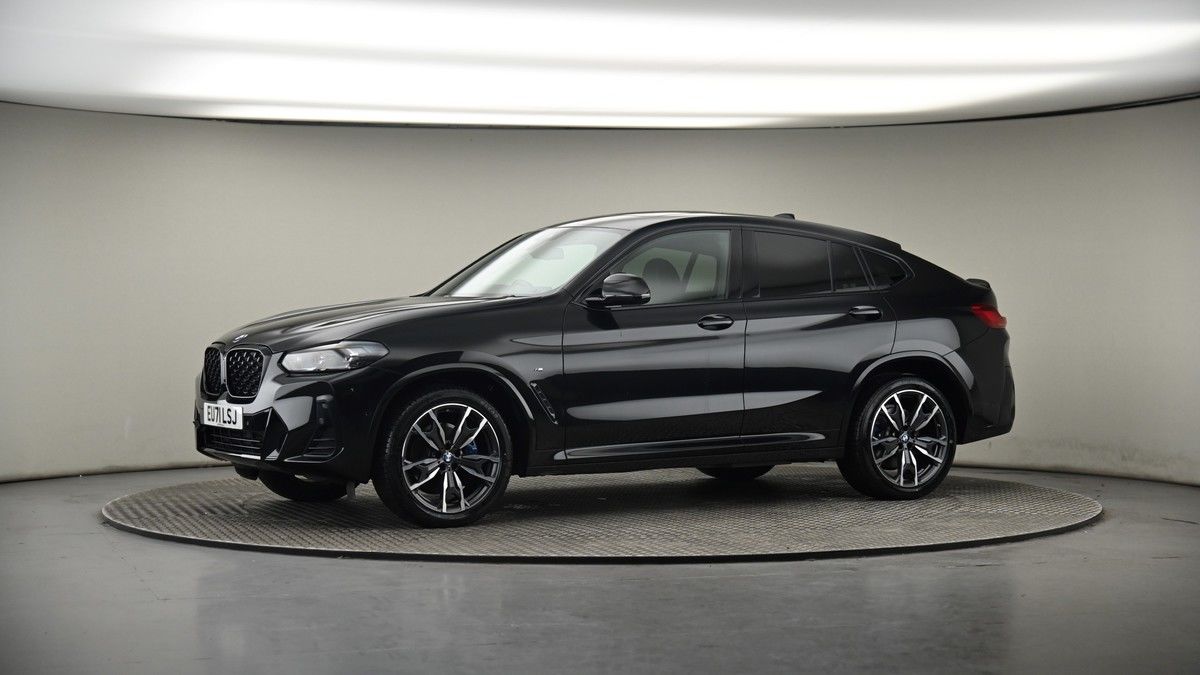 More views of BMW X4