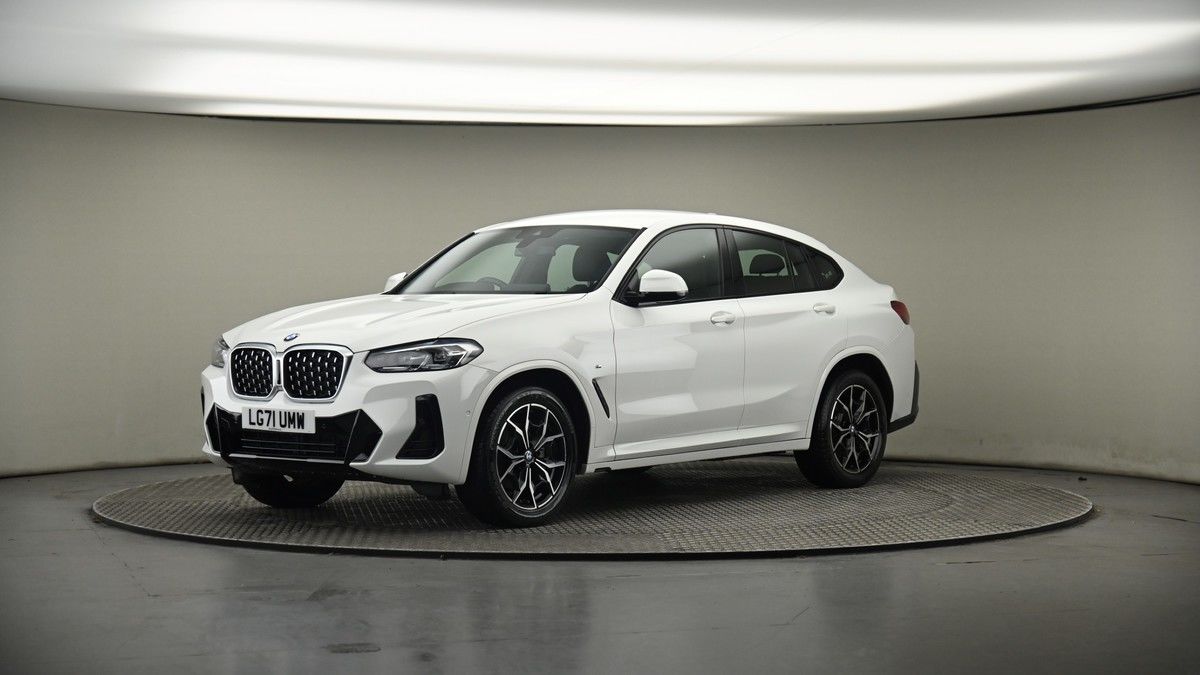 More views of BMW X4