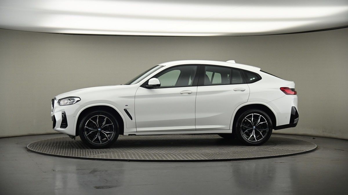 More views of BMW X4