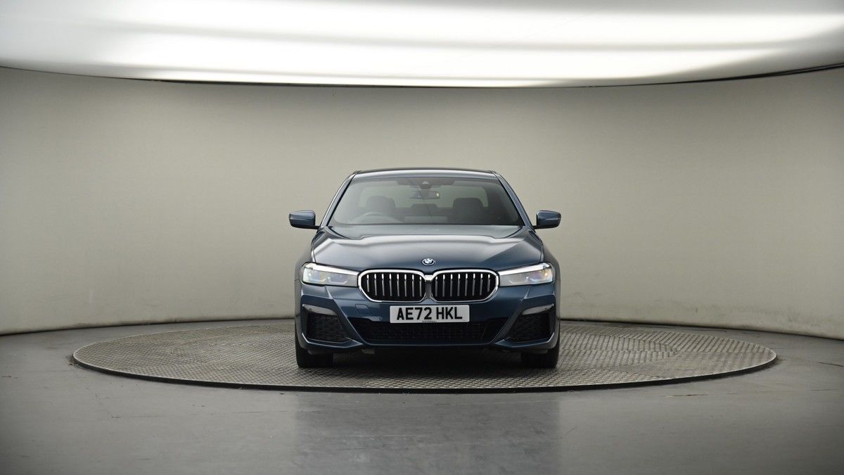 BMW 5 Series Image 18