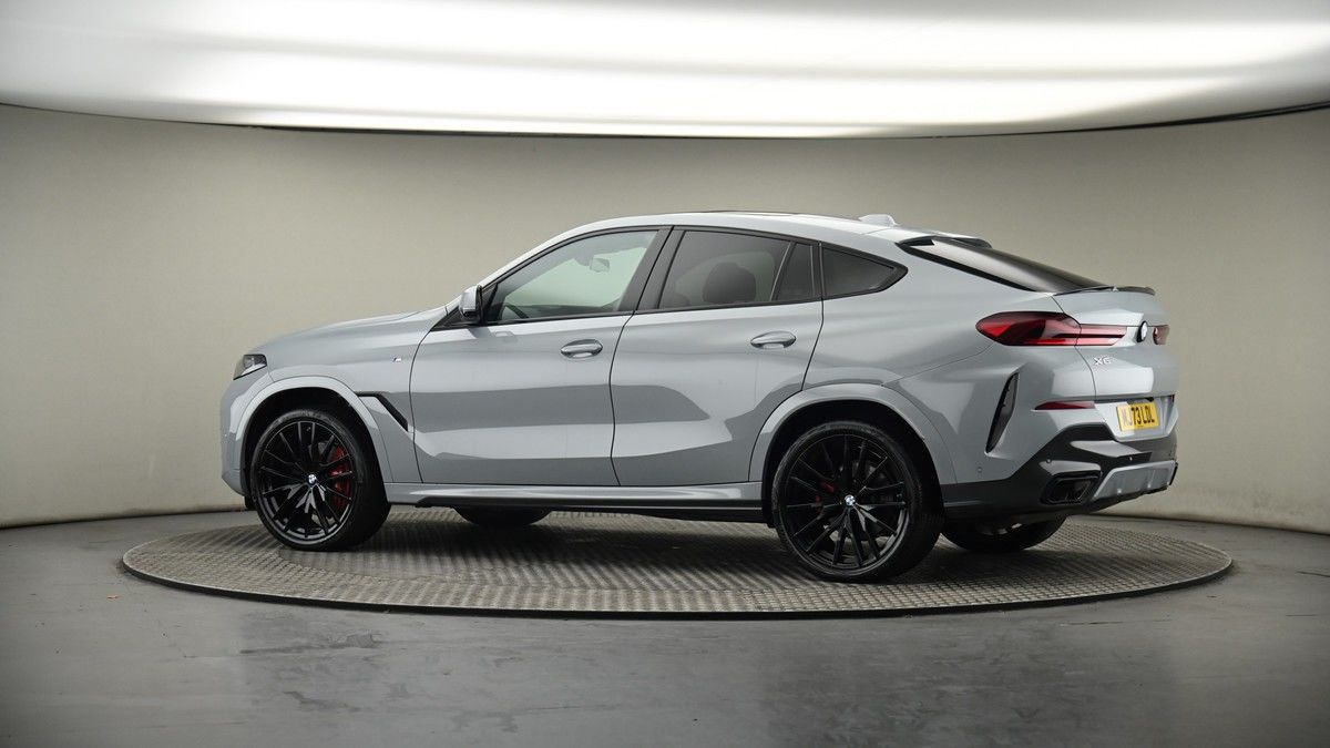 More views of BMW X6