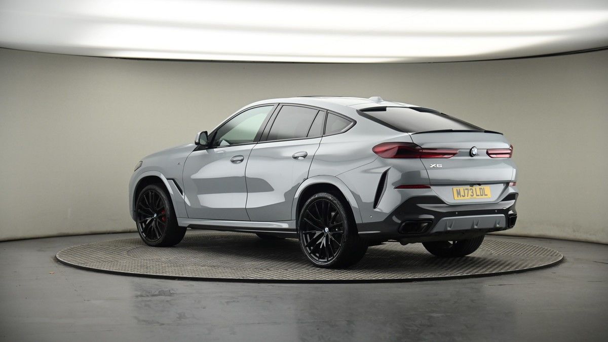 More views of BMW X6