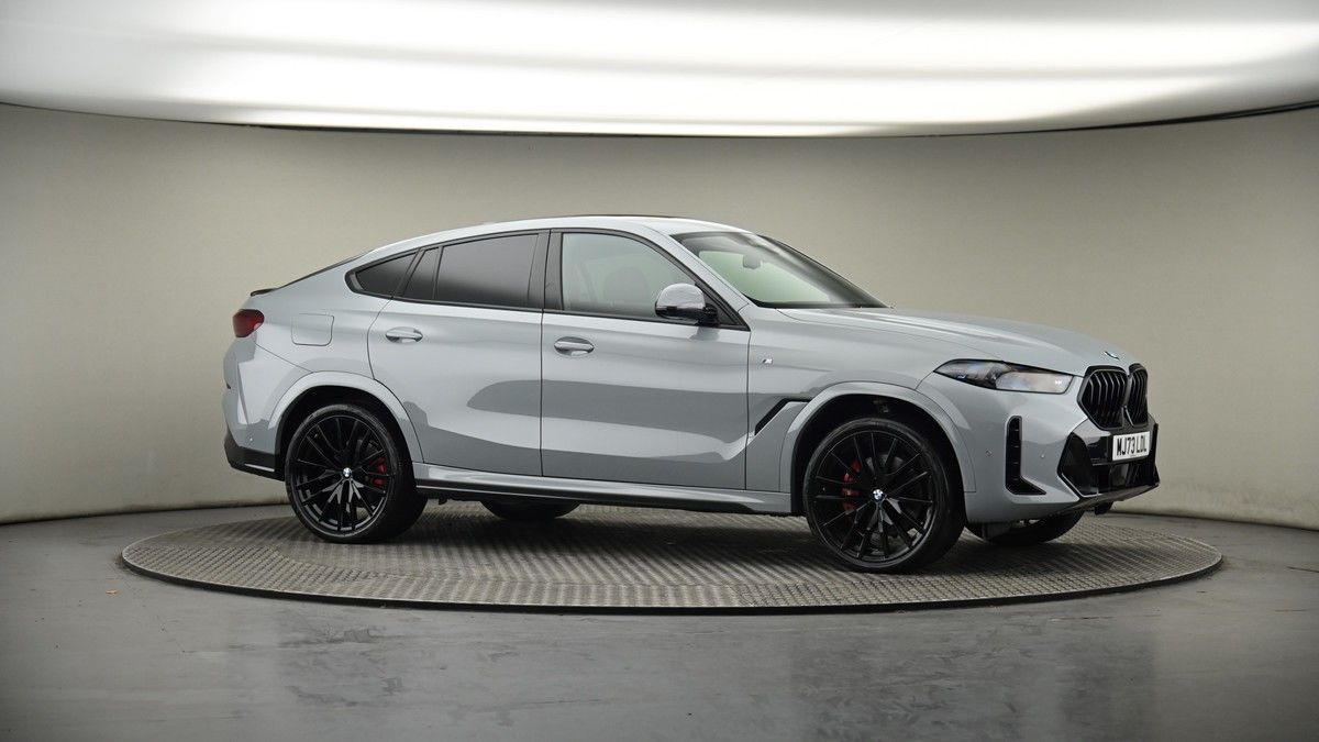 BMW X6 Image 6