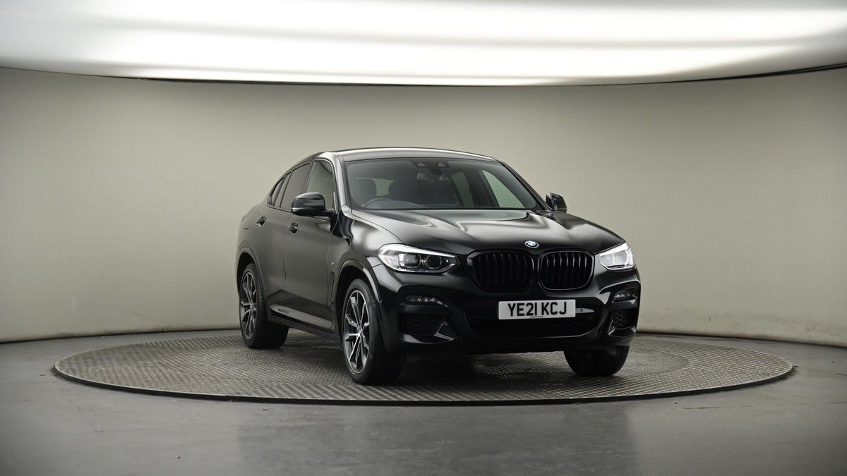 More views of BMW X4