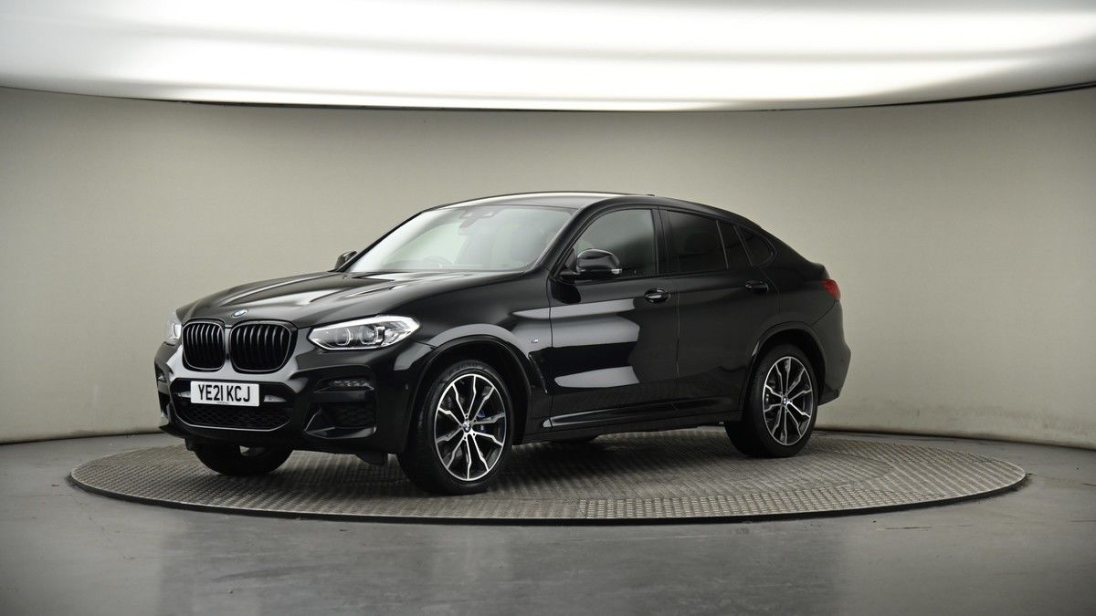 More views of BMW X4