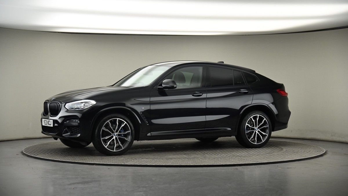 More views of BMW X4