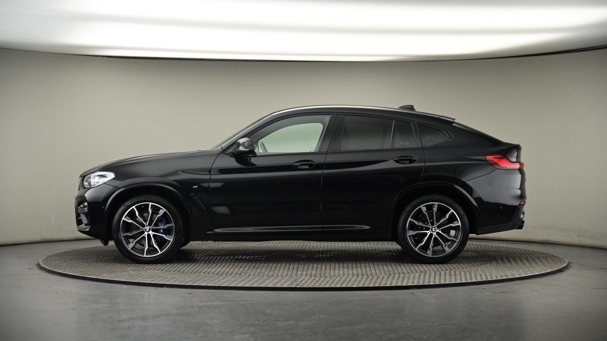 BMW X4 Image 18