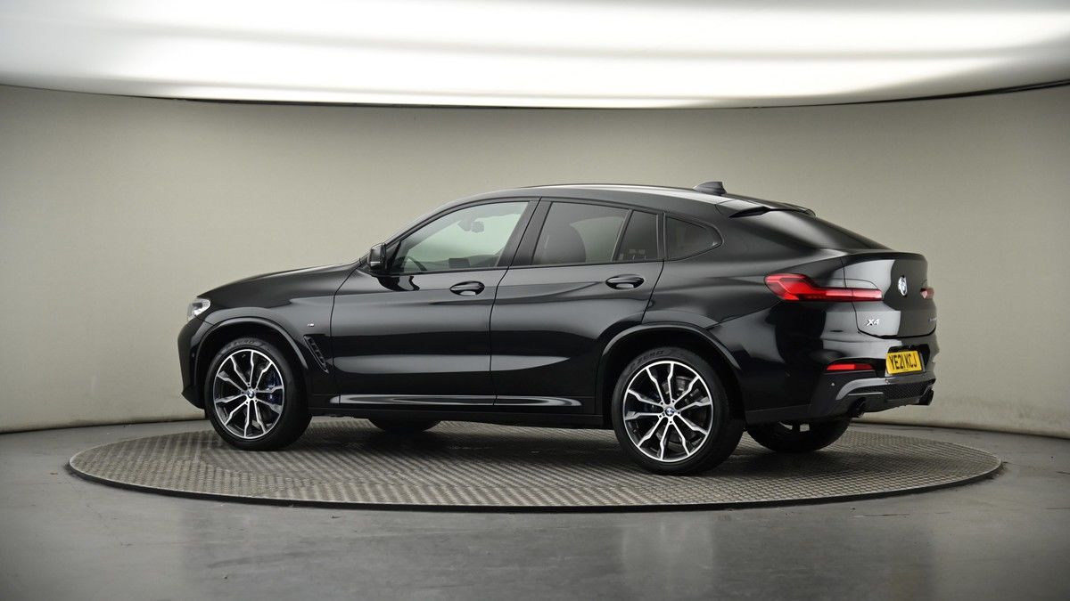 More views of BMW X4