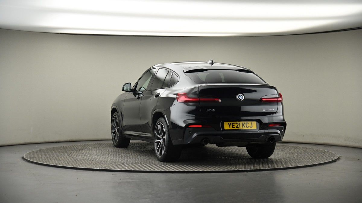 More views of BMW X4