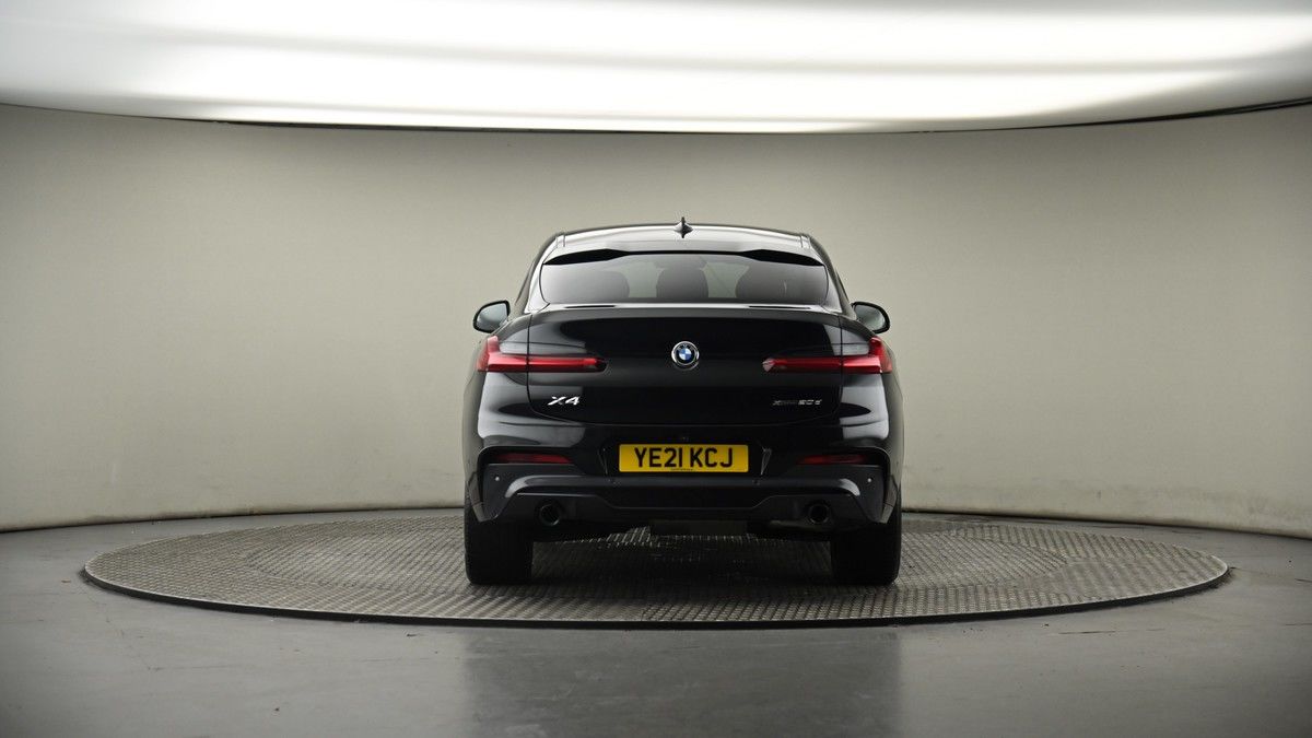 BMW X4 Image 16