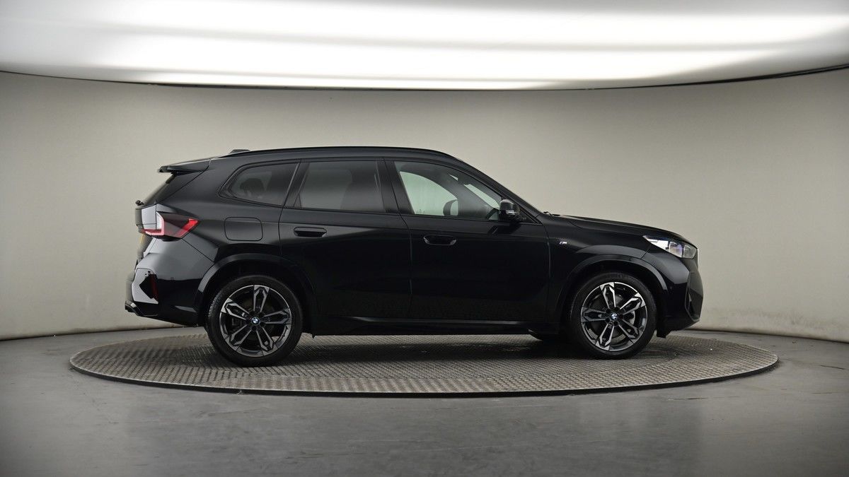 More views of BMW X1