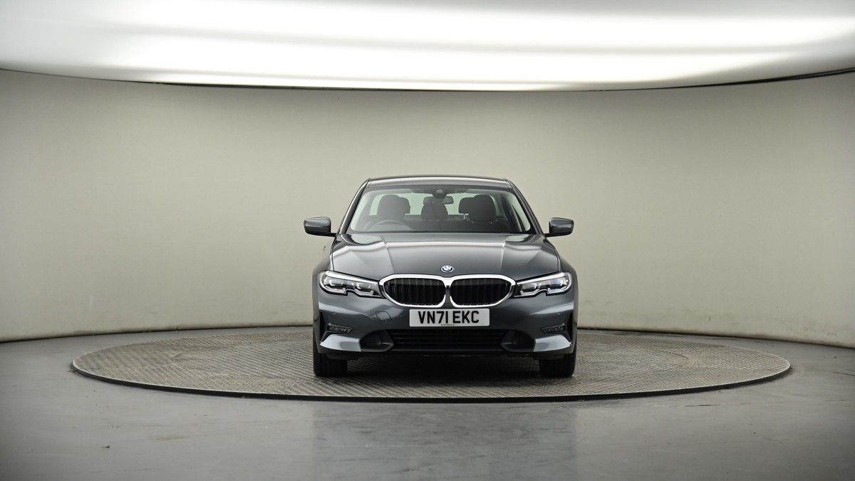 BMW 3 Series Image 18