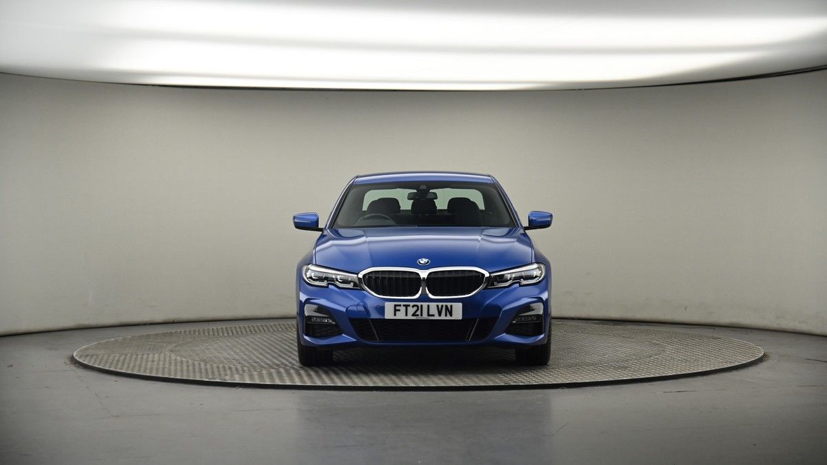 BMW 3 Series Image 18