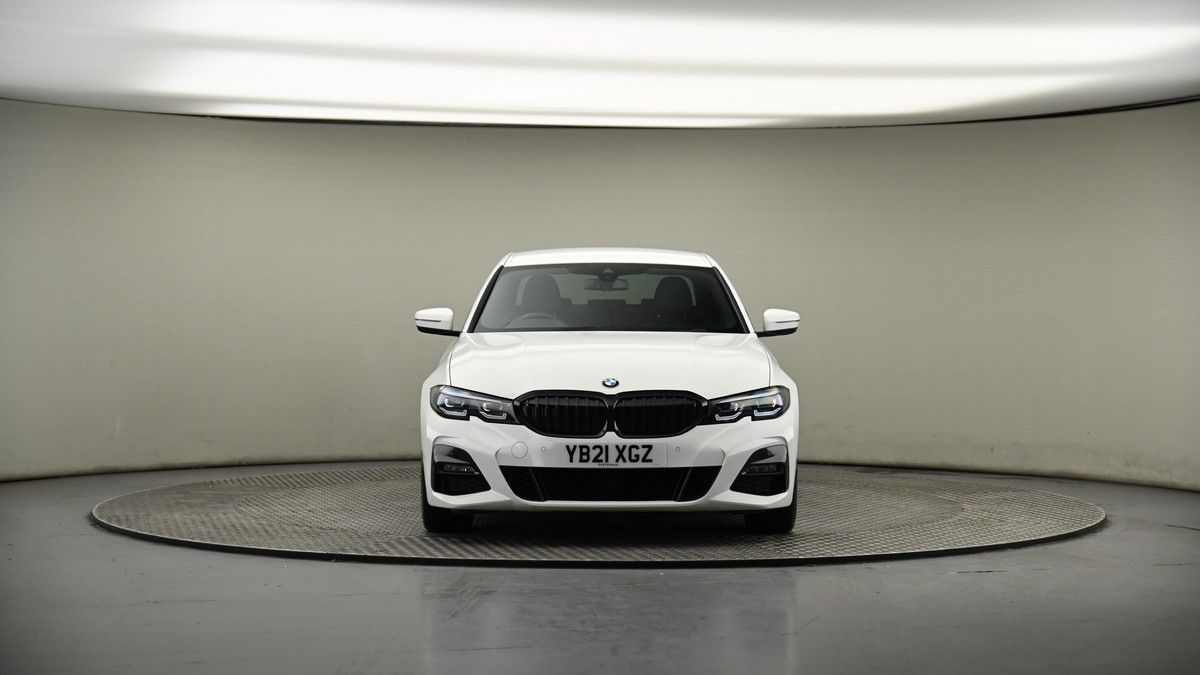 BMW 3 Series Image 18