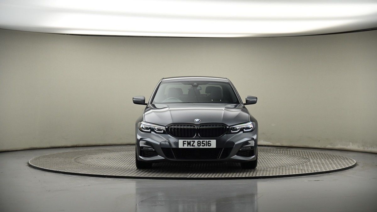 BMW 3 Series Image 17