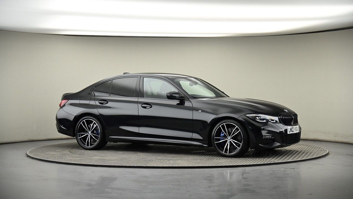 BMW 3 Series Image 6