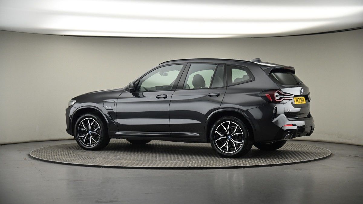 More views of BMW X3