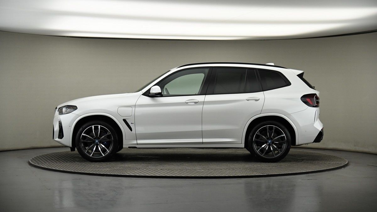 BMW X3 Image 18