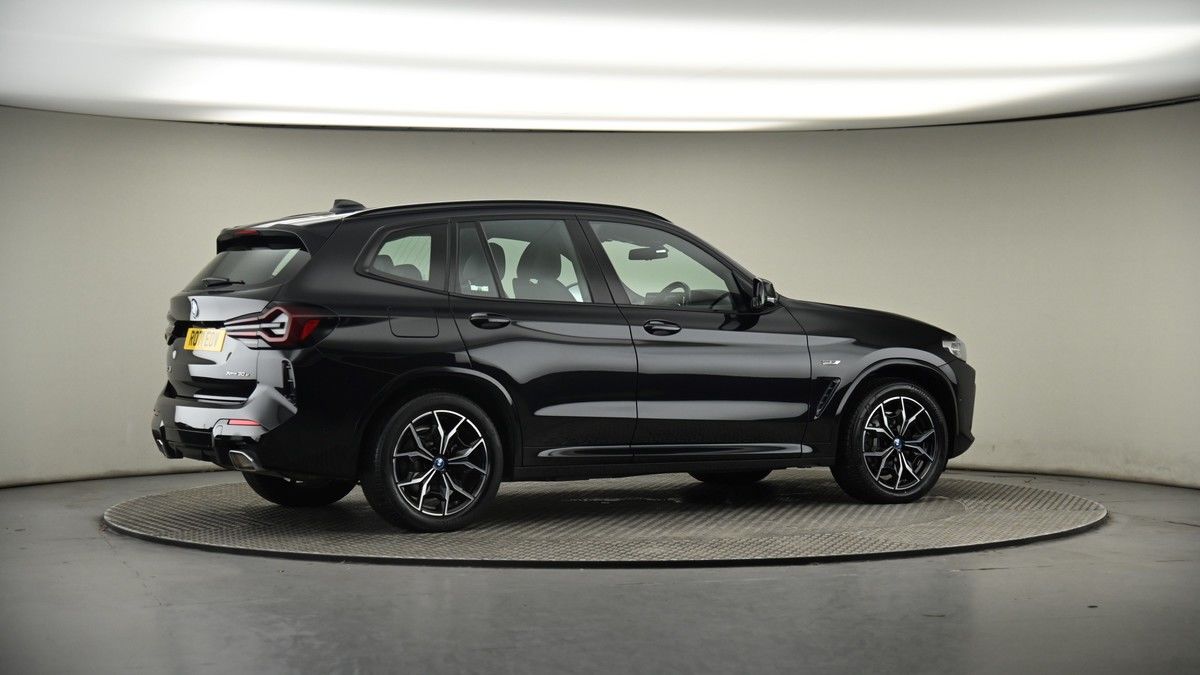 More views of BMW X3