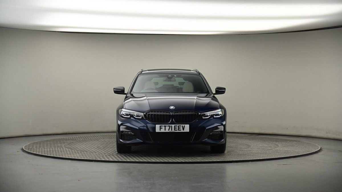 BMW 3 Series Image 18