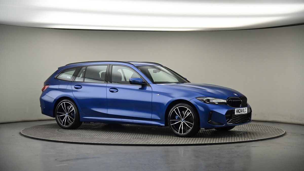 BMW 3 Series Image 6