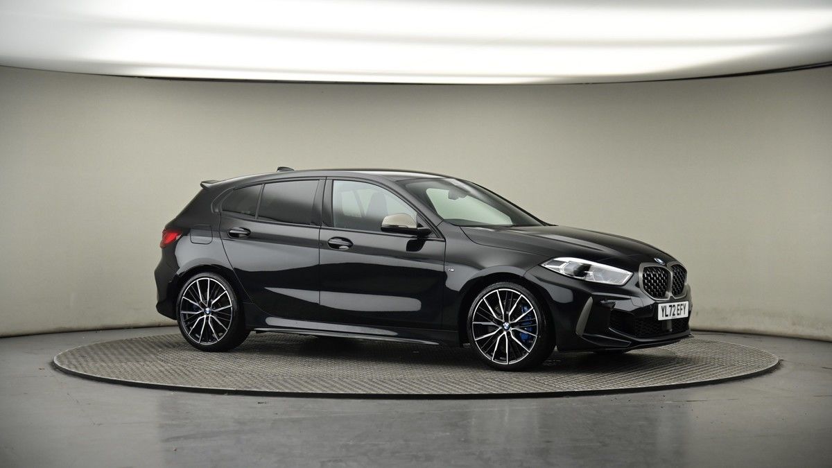 BMW 1 Series Image 6