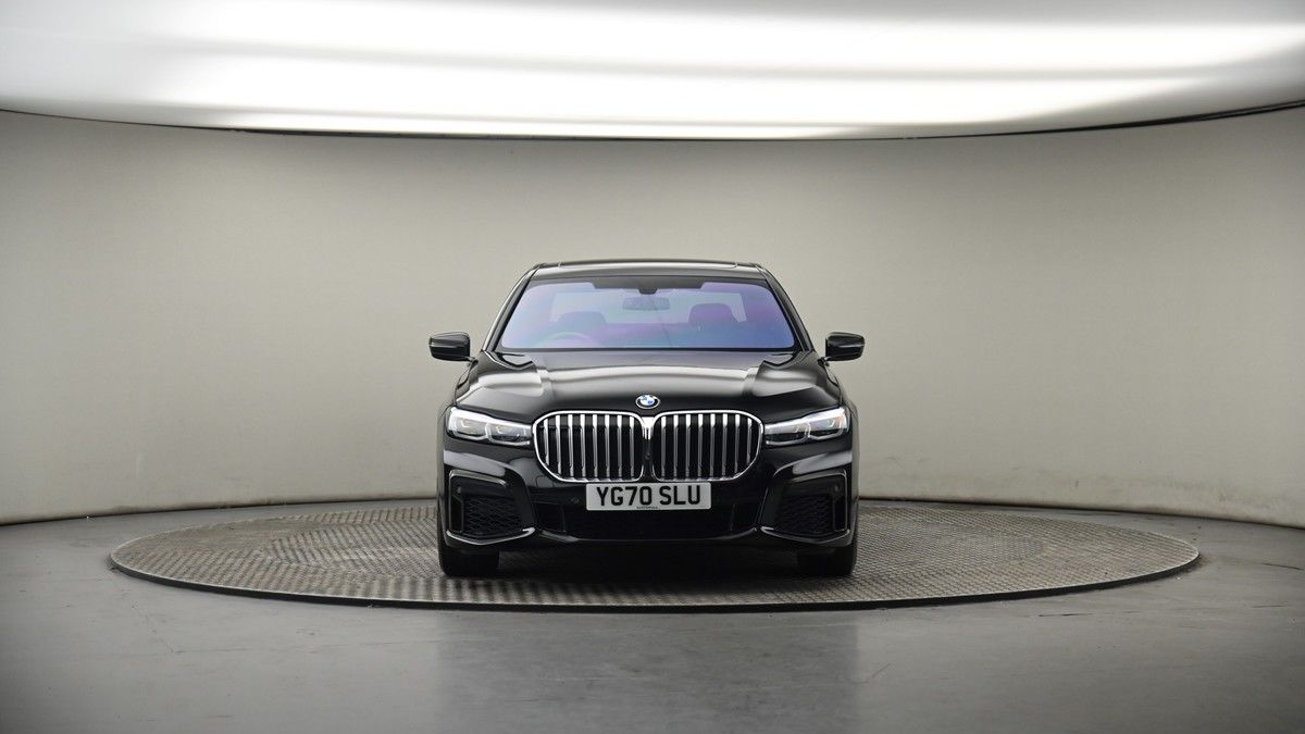 BMW 7 Series Image 18