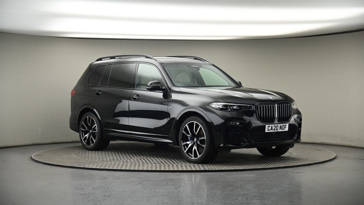 More views of BMW X7