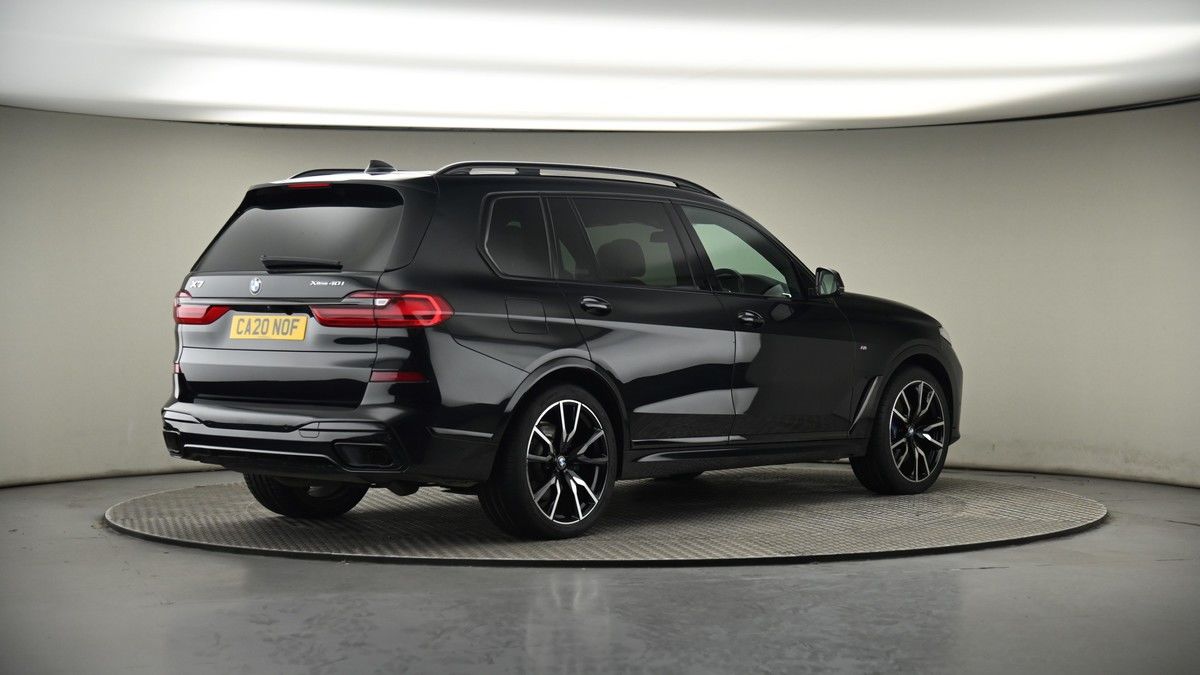 BMW X7 Image 7