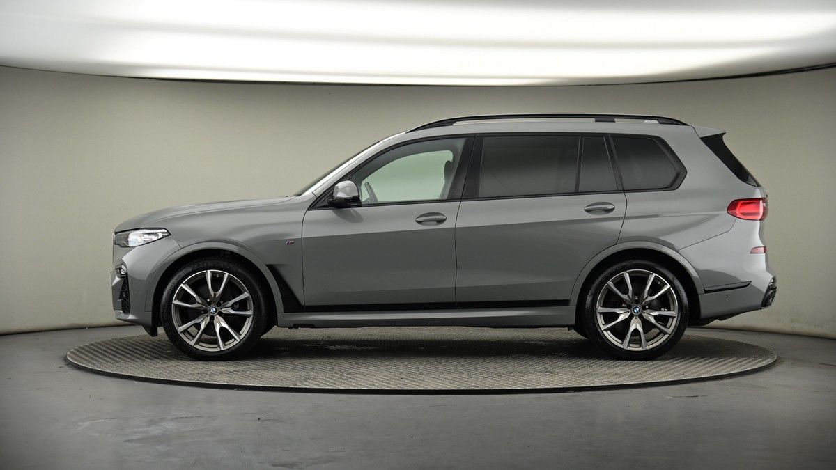 BMW X7 Image 19