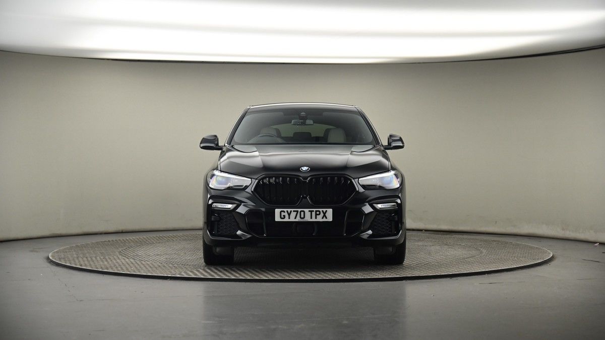 BMW X6 Image 18