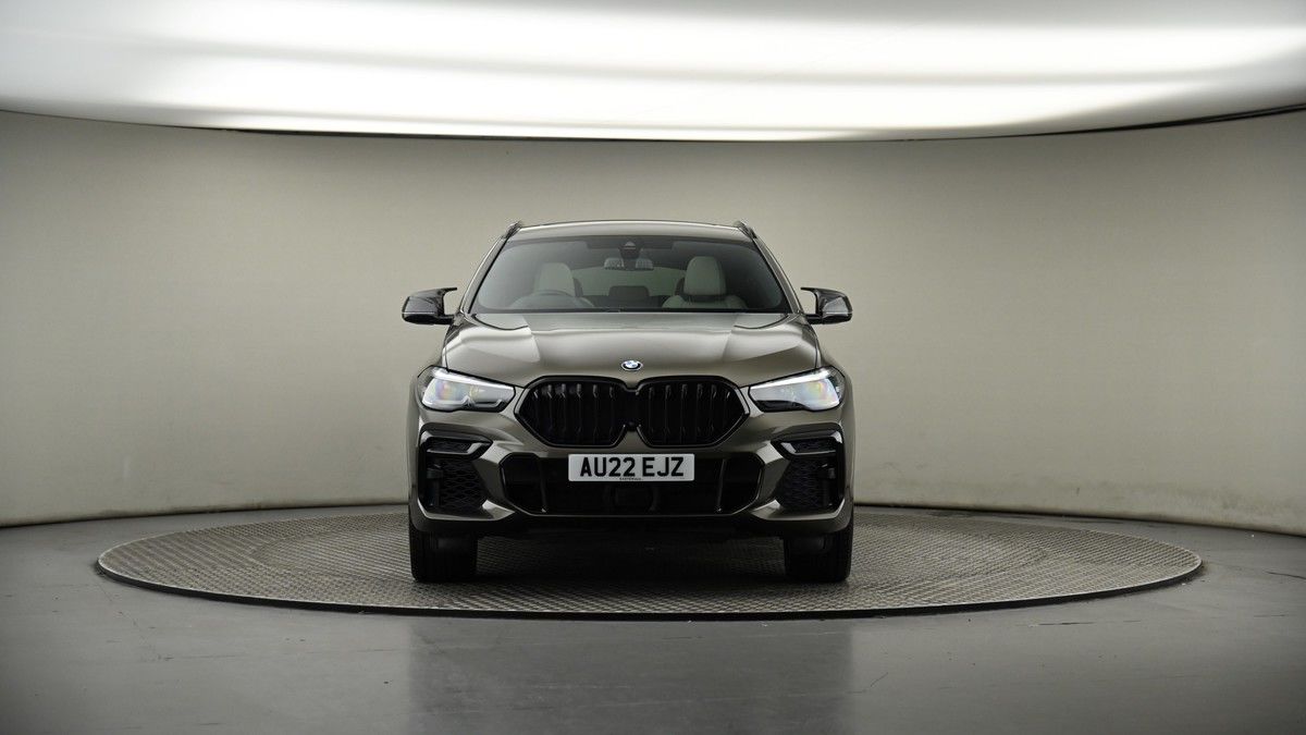 BMW X6 Image 18