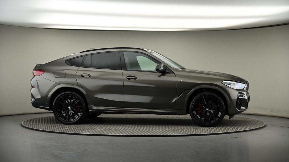 More views of BMW X6