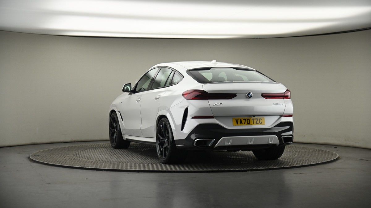 More views of BMW X6