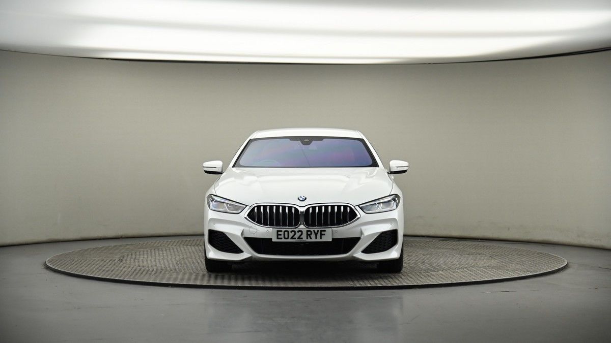 BMW 8 Series Image 18