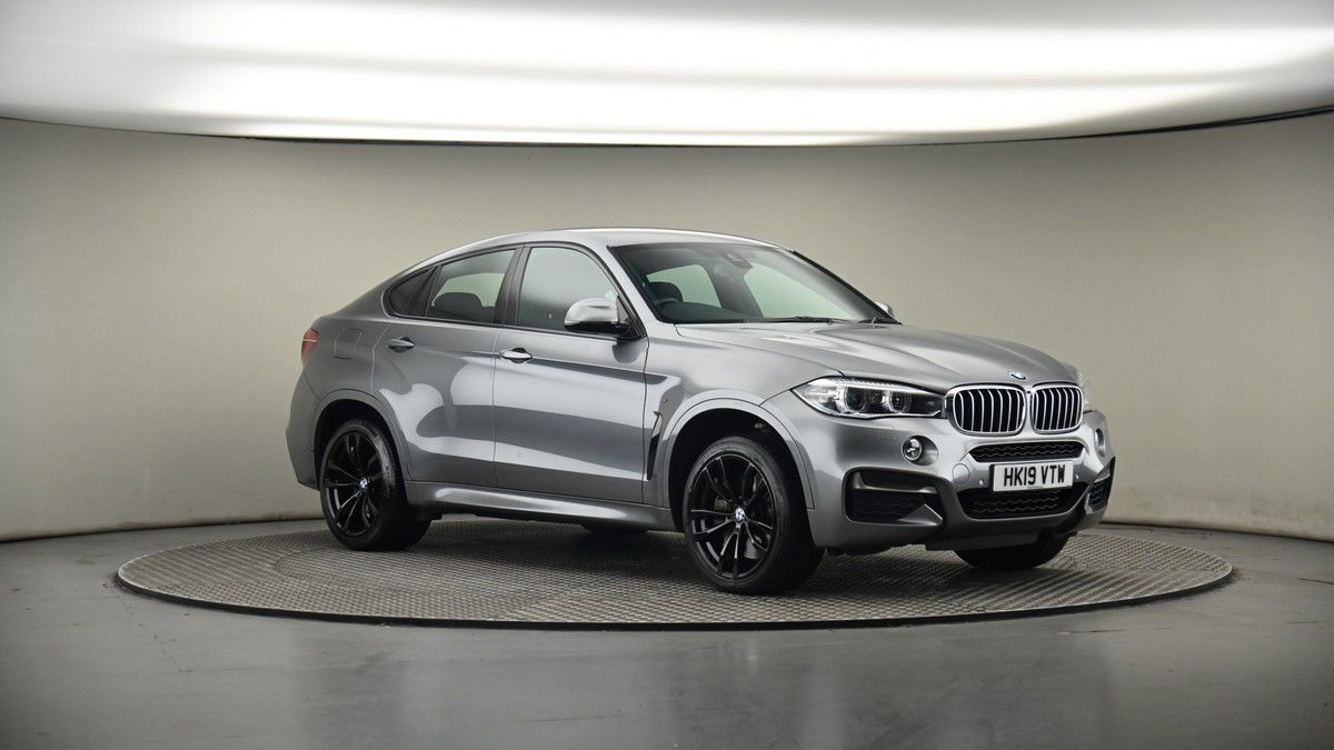 More views of BMW X6