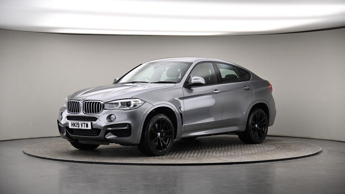 More views of BMW X6