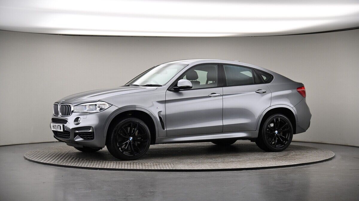 More views of BMW X6