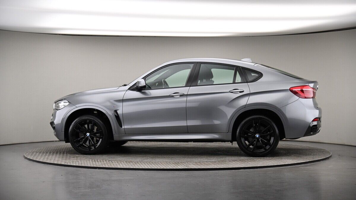 More views of BMW X6