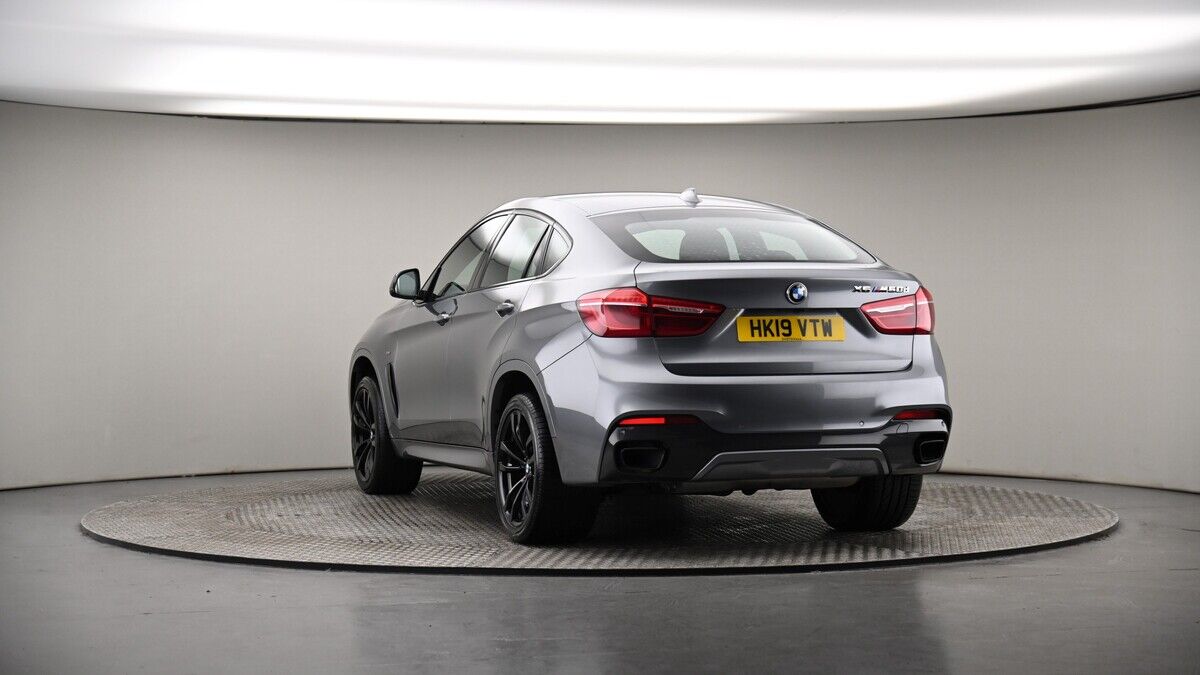 More views of BMW X6