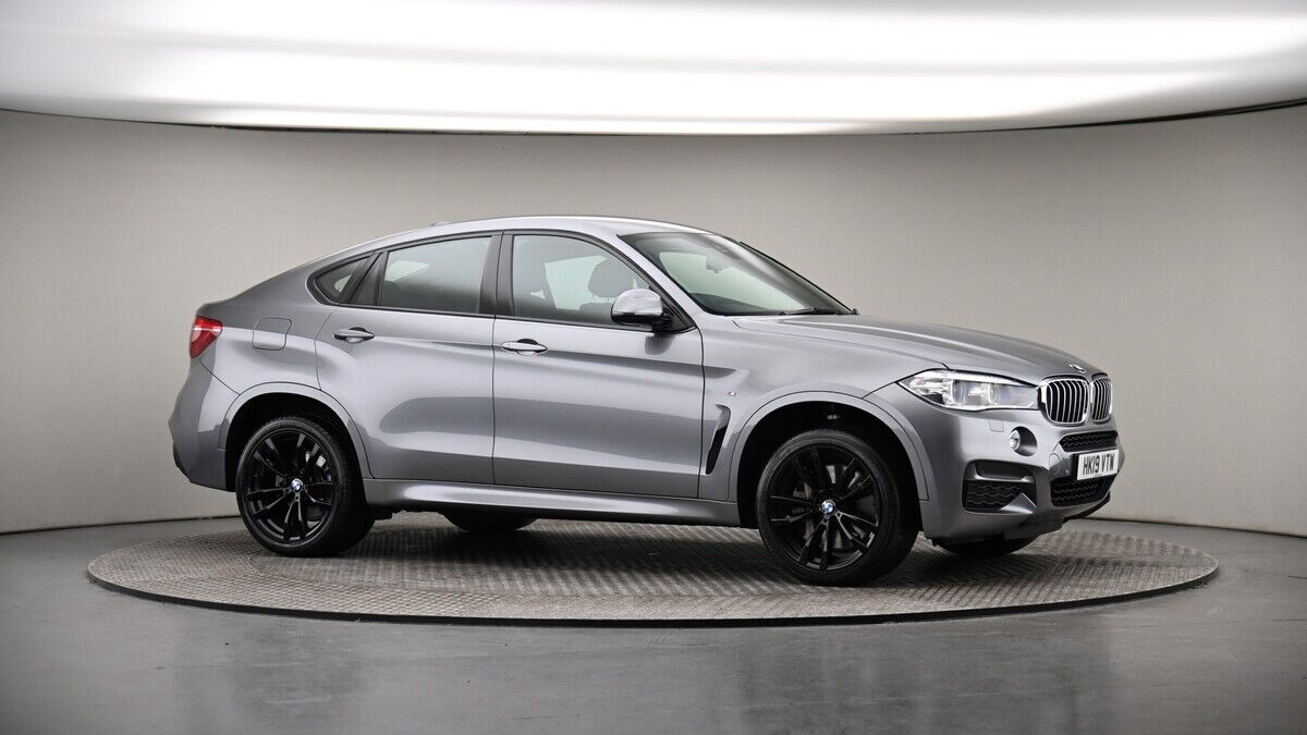 BMW X6 Image 6