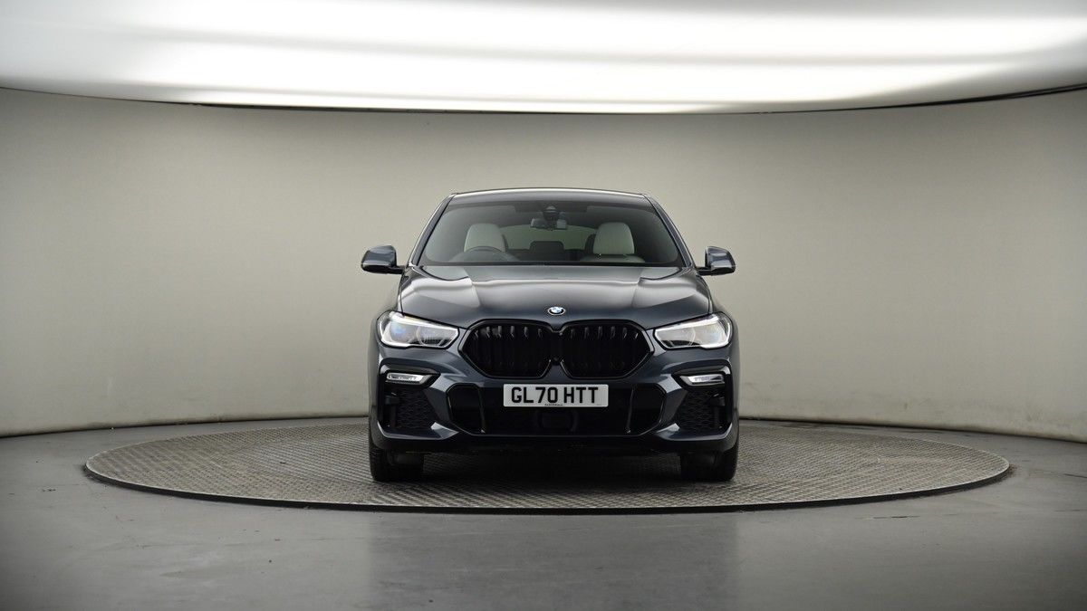 BMW X6 Image 17