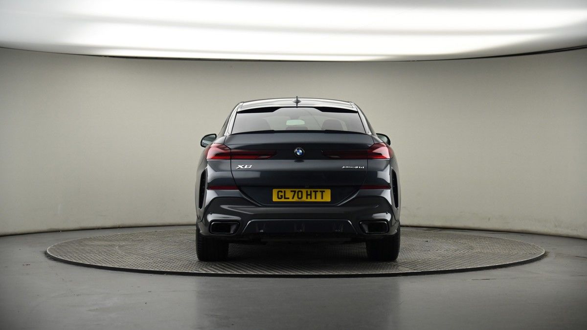 BMW X6 Image 16