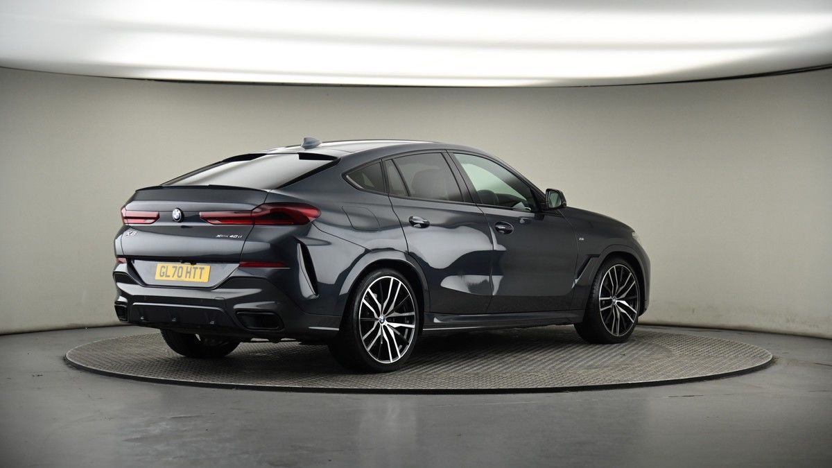 BMW X6 Image 6