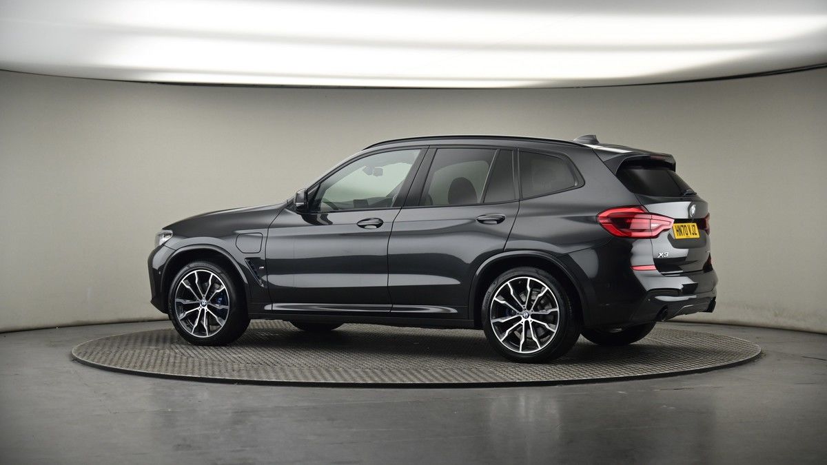 More views of BMW X3