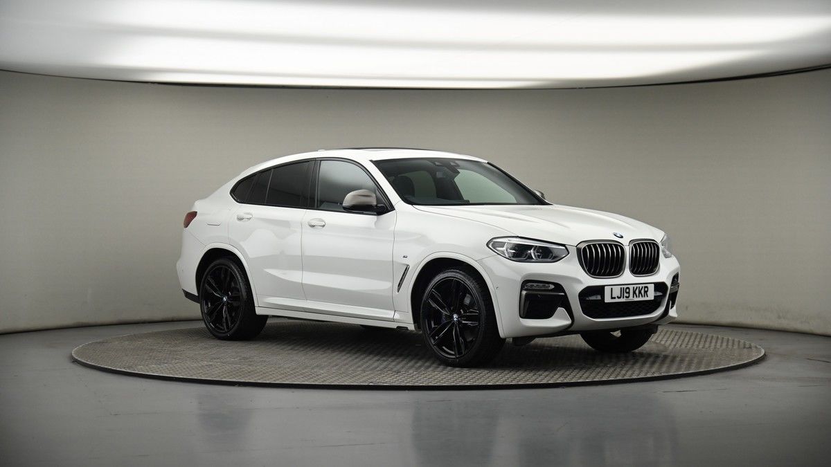 More views of BMW X4