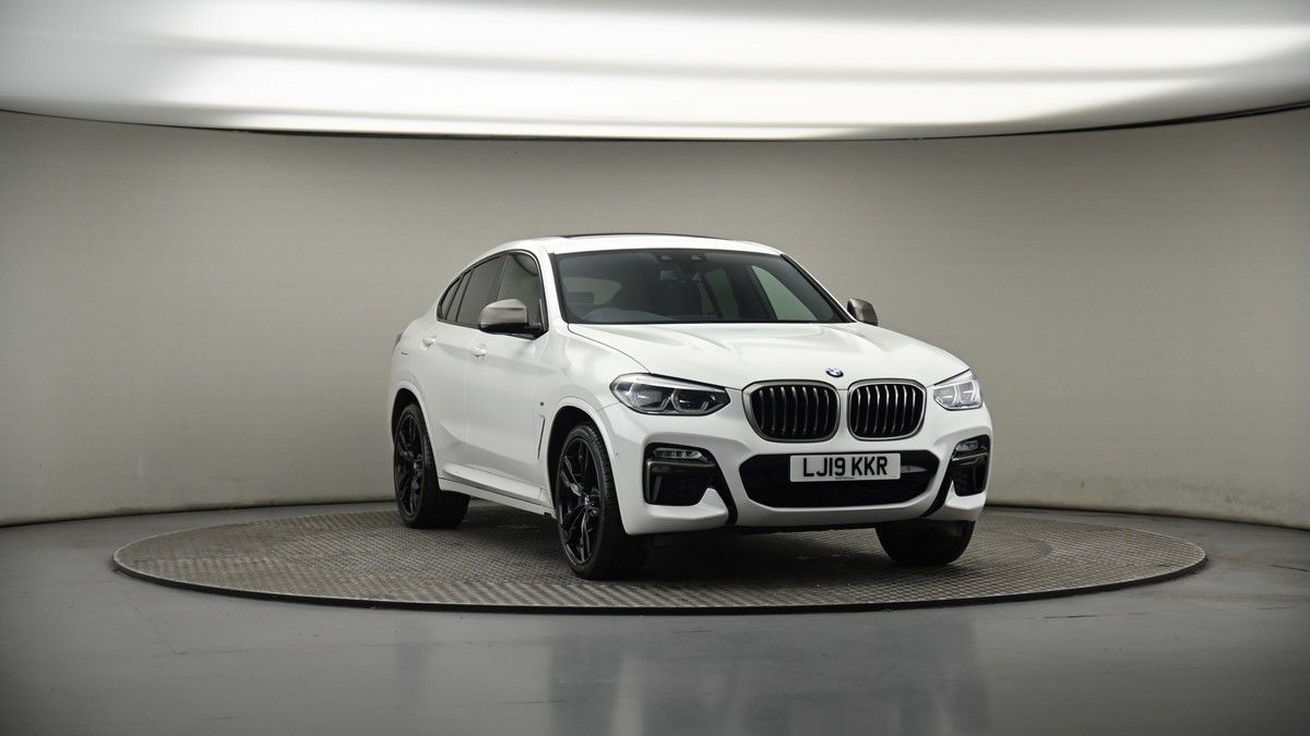 More views of BMW X4