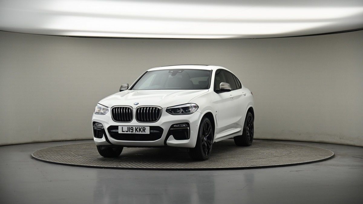 More views of BMW X4