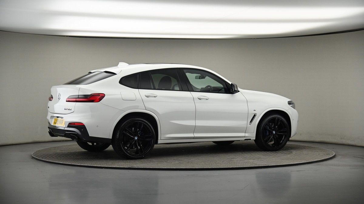 More views of BMW X4